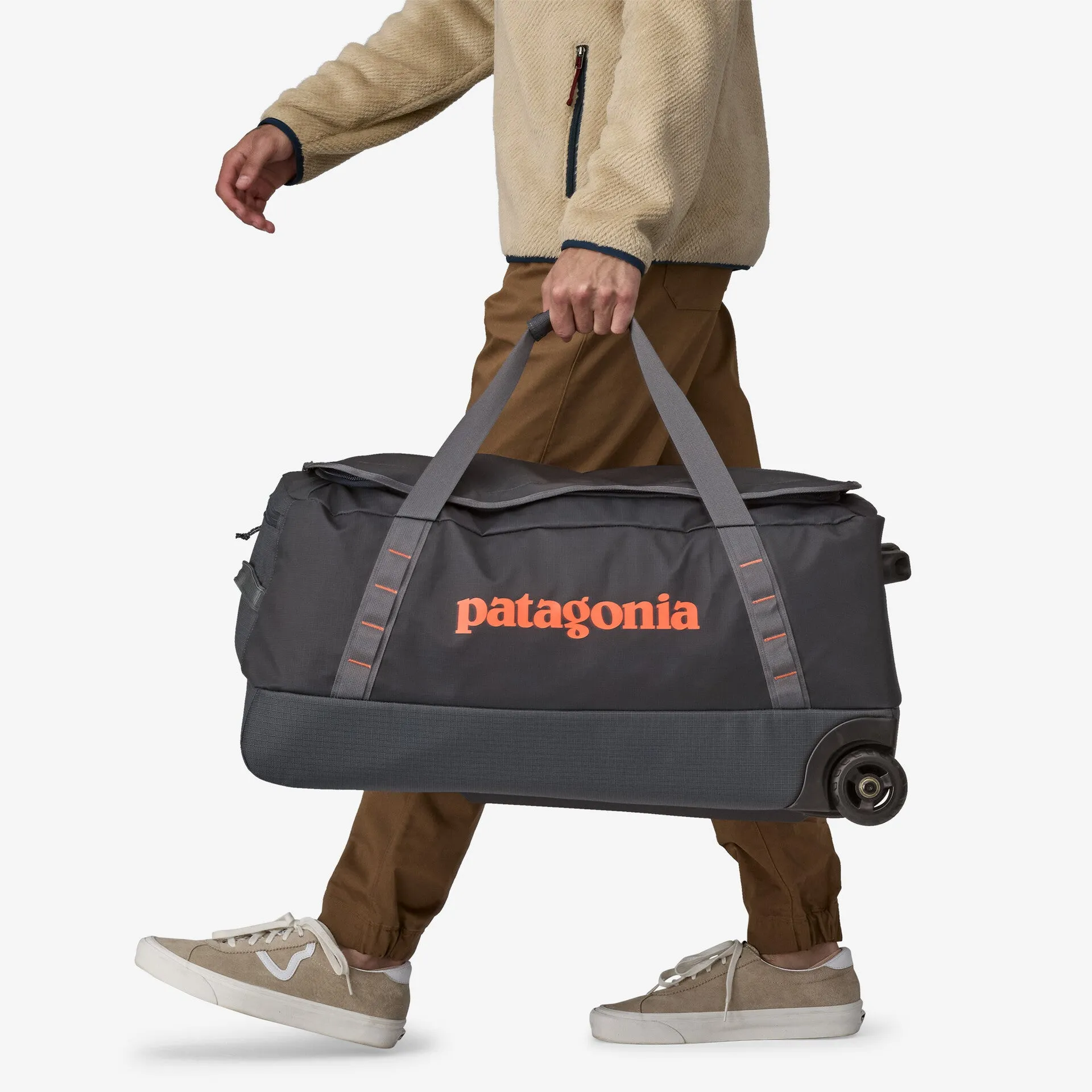 PATAGONIA BLACK HOLE DUFFEL WHEELED BAG 70L