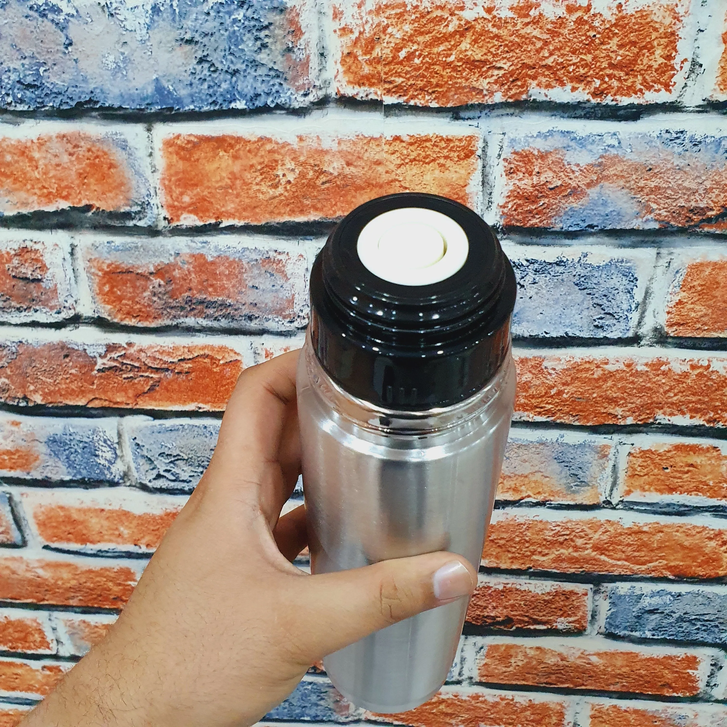 Stainless Steel Water Bottle with Cover- Sports Bottle- Hot & Cold -1 Piece- Three Sizes