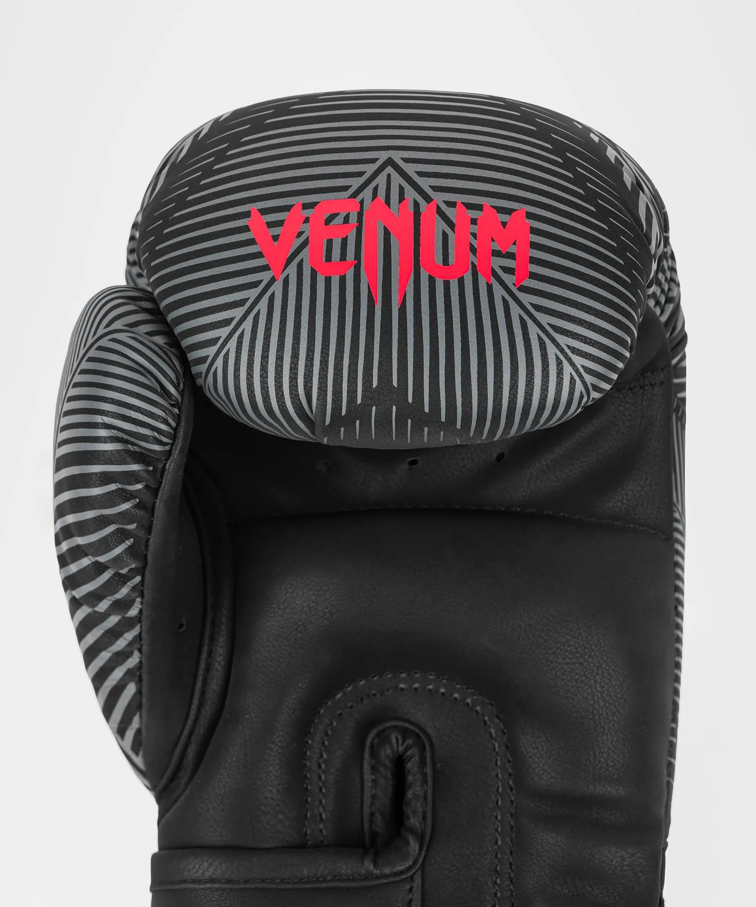 Venum Phantom Boxing Gloves - Black/Red